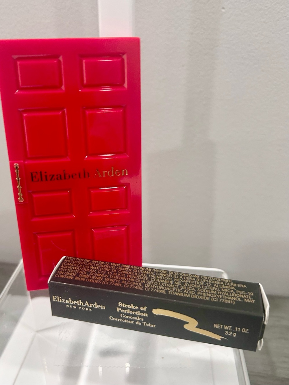 Elizabeth Arden Concealer & Mirror